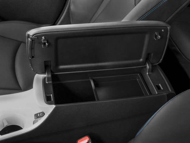 2017 Toyota Prius Four Touring