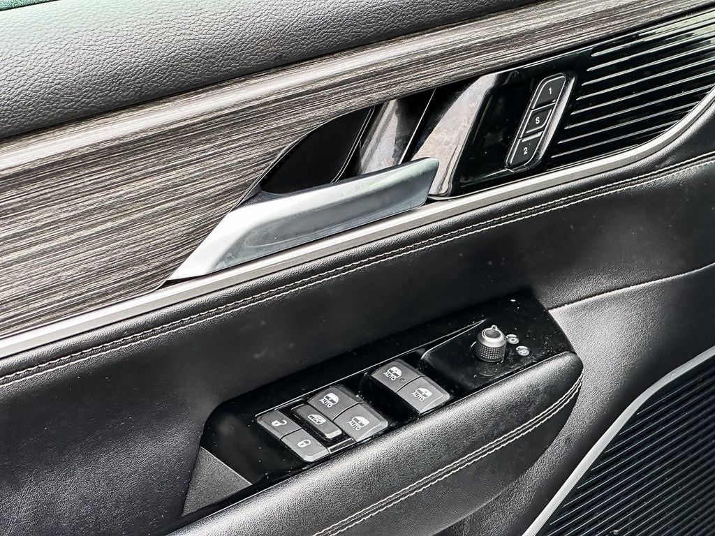 2024 Jeep Wagoneer L Series III