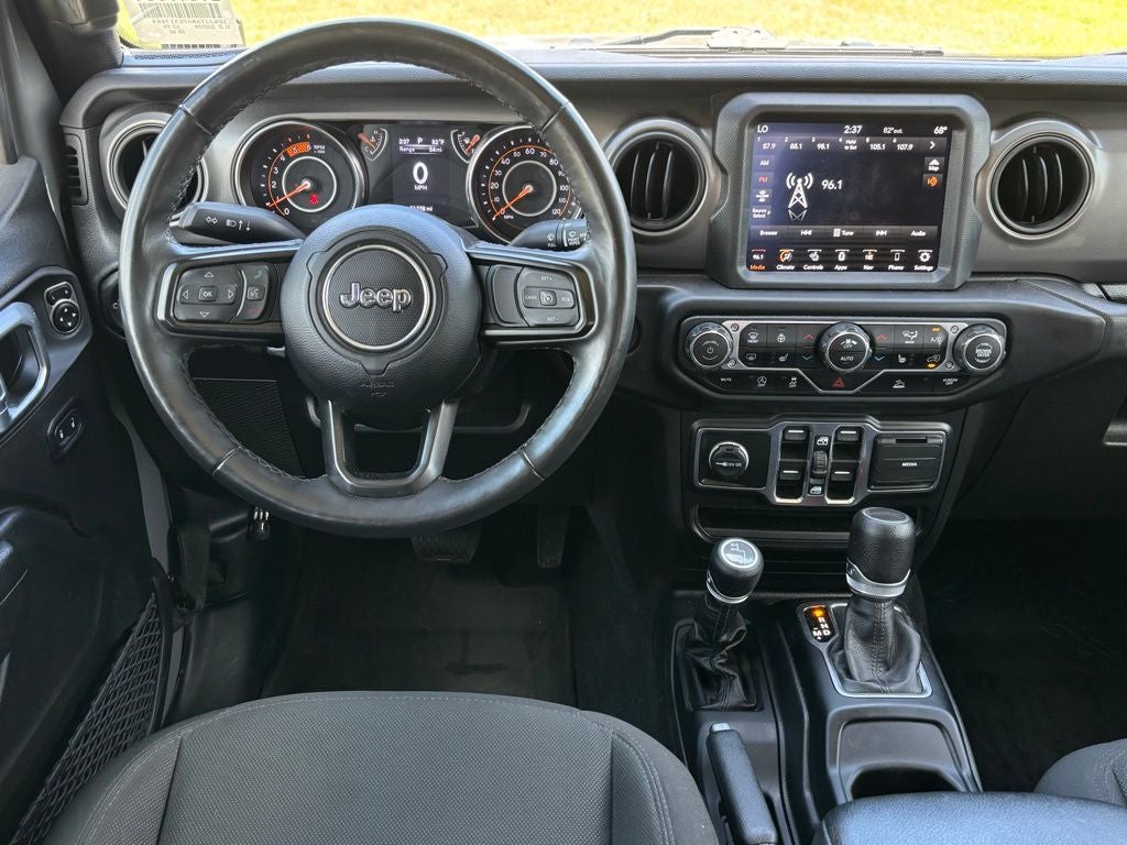 2023 Jeep Gladiator Sport