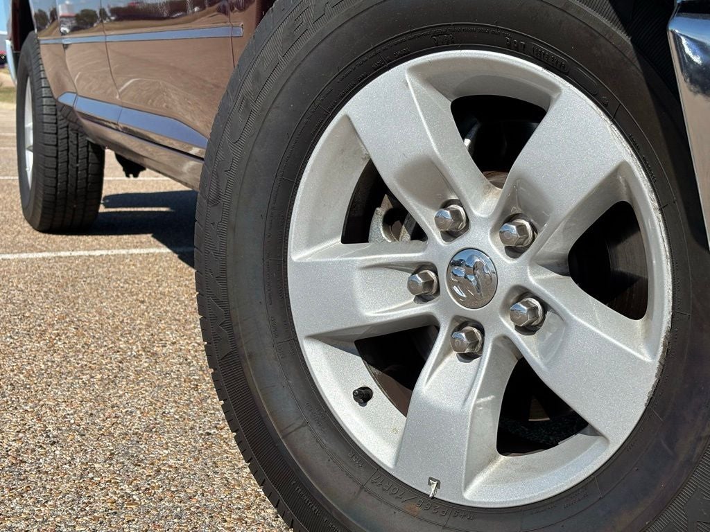 2024 RAM 1500 Classic SLT