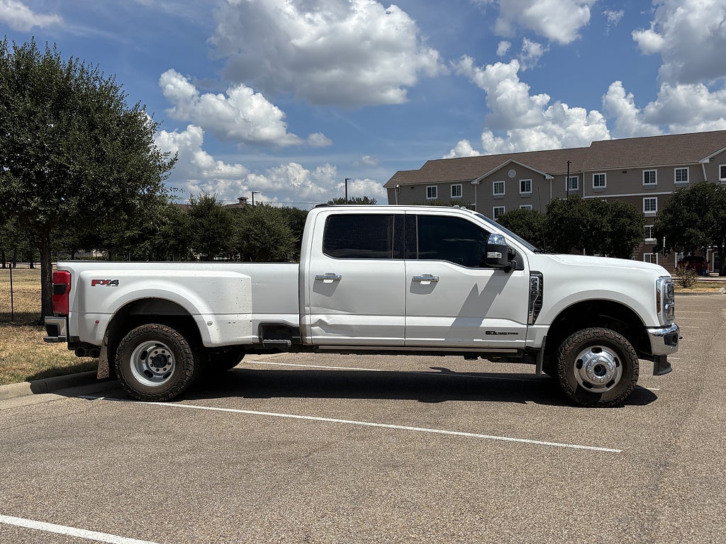 2025 Ford Super Duty F-350 DRW King Ranch
