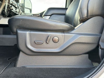 2022 Ford F-350SD Lariat