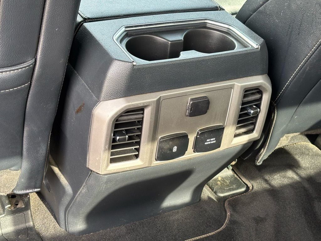 2022 Ford F-350SD Lariat