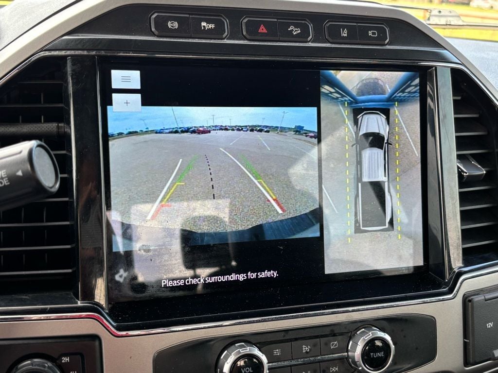 2022 Ford F-350SD Lariat