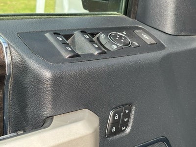 2022 Ford F-350SD Lariat