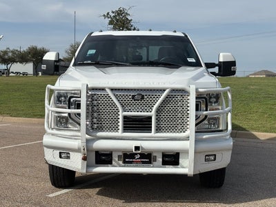 2022 Ford F-350SD Lariat