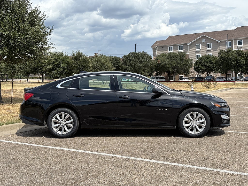 2025 Chevrolet Malibu LT