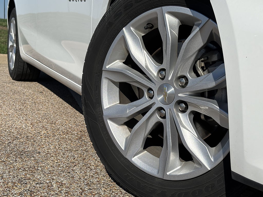 2025 Chevrolet Malibu LT