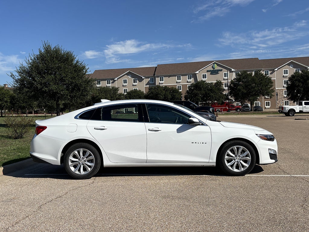 2025 Chevrolet Malibu LT