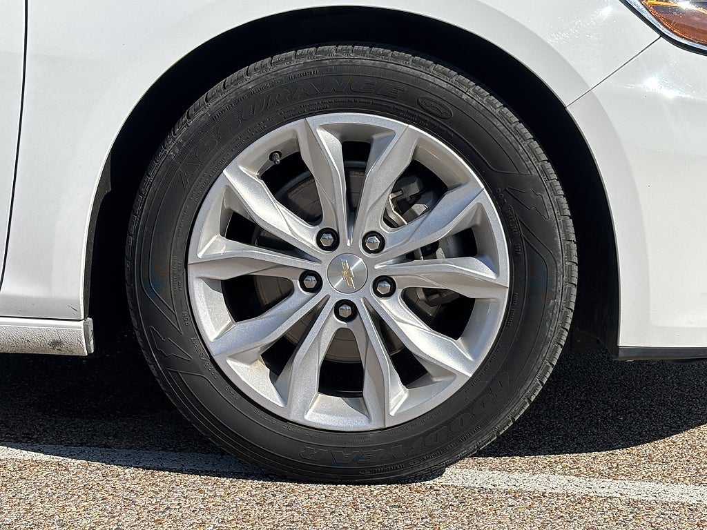 2025 Chevrolet Malibu LT