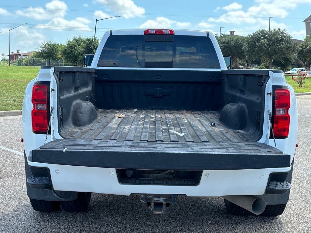 2015 Chevrolet Silverado 3500HD High Country