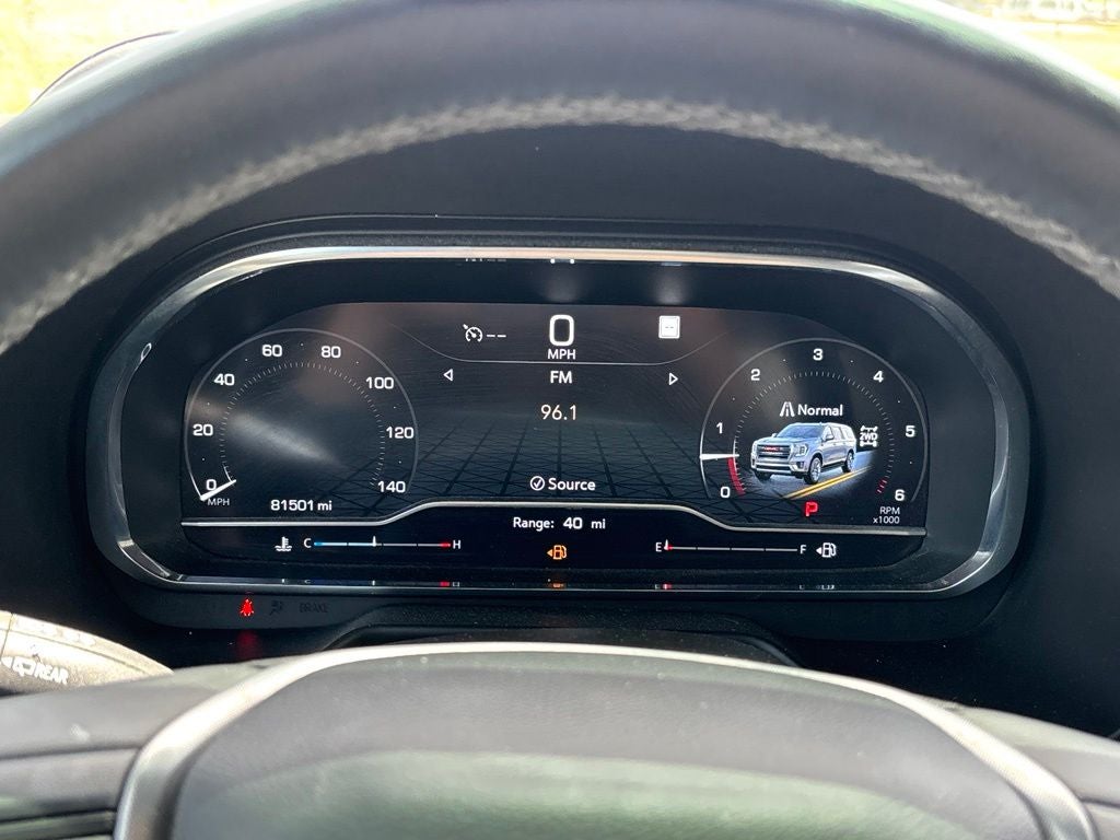 2023 GMC Yukon SLT