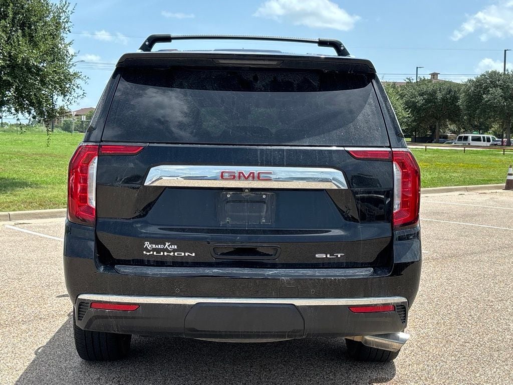 2023 GMC Yukon SLT