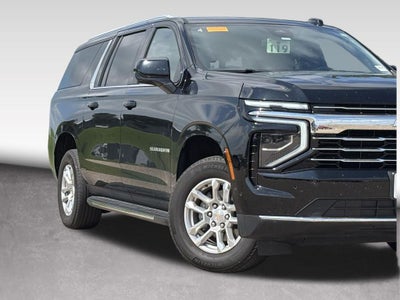 2025 Chevrolet Suburban LT