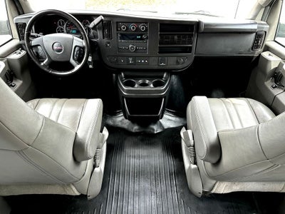 2022 GMC Savana 3500 Work Van
