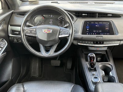 2023 Cadillac XT4 Premium Luxury