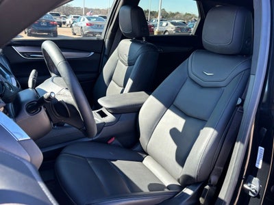 2024 Cadillac XT5 Luxury