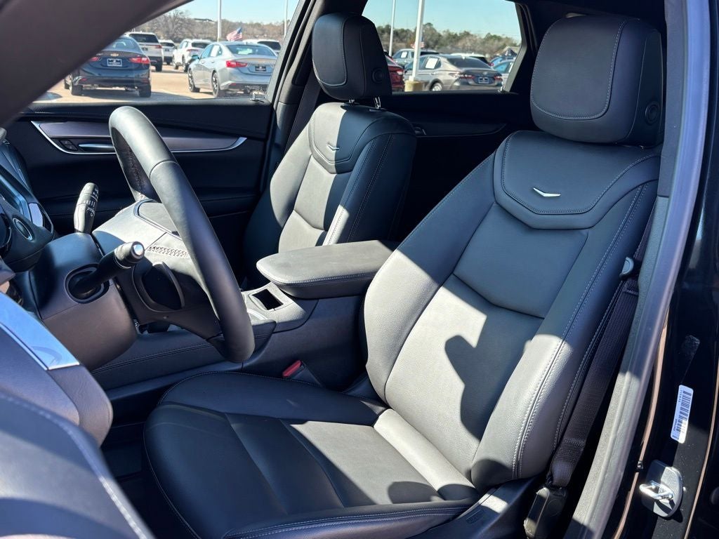 2024 Cadillac XT5 Luxury