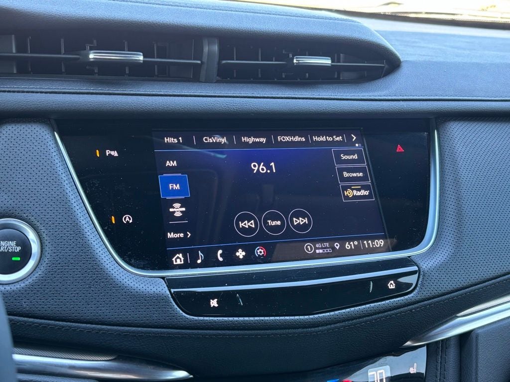 2024 Cadillac XT5 Luxury