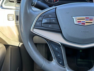 2022 Cadillac XT5 Premium Luxury