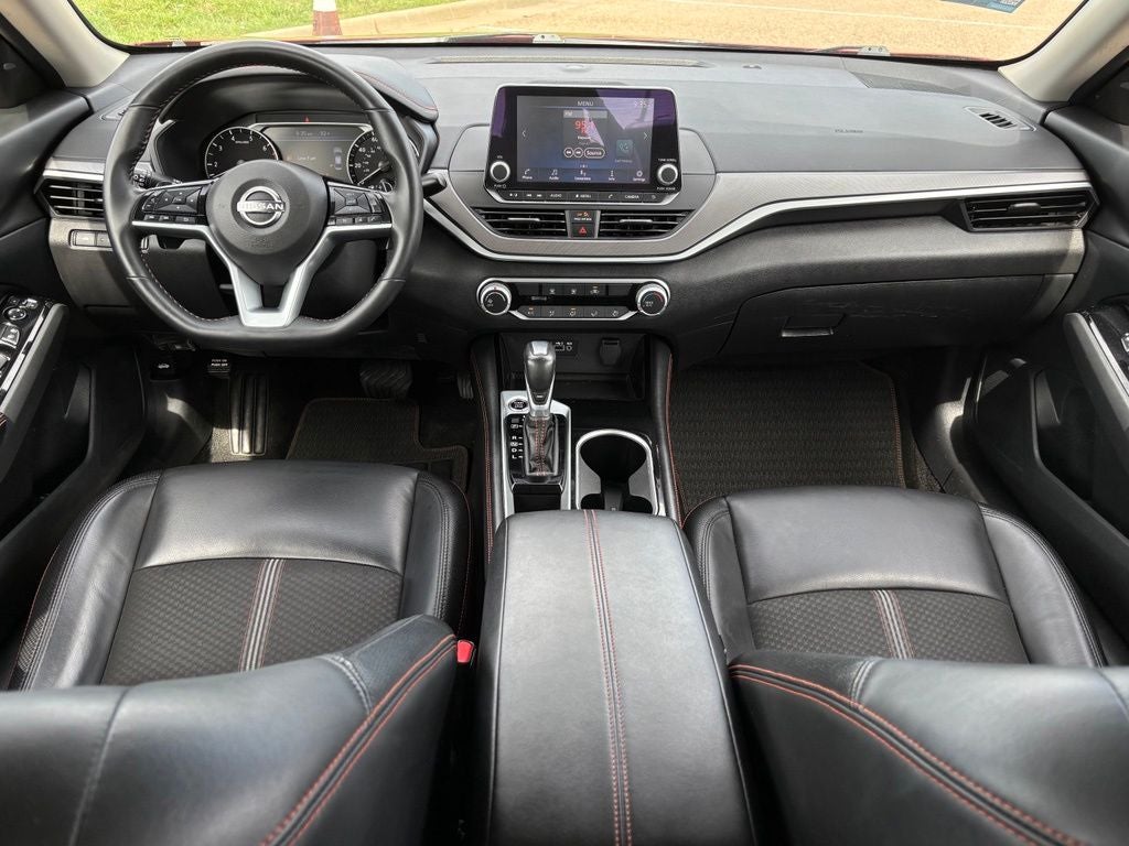 2025 Nissan Altima 2.5 SR