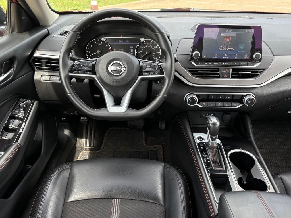 2025 Nissan Altima 2.5 SR