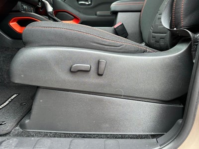 2023 Nissan Frontier PRO-X
