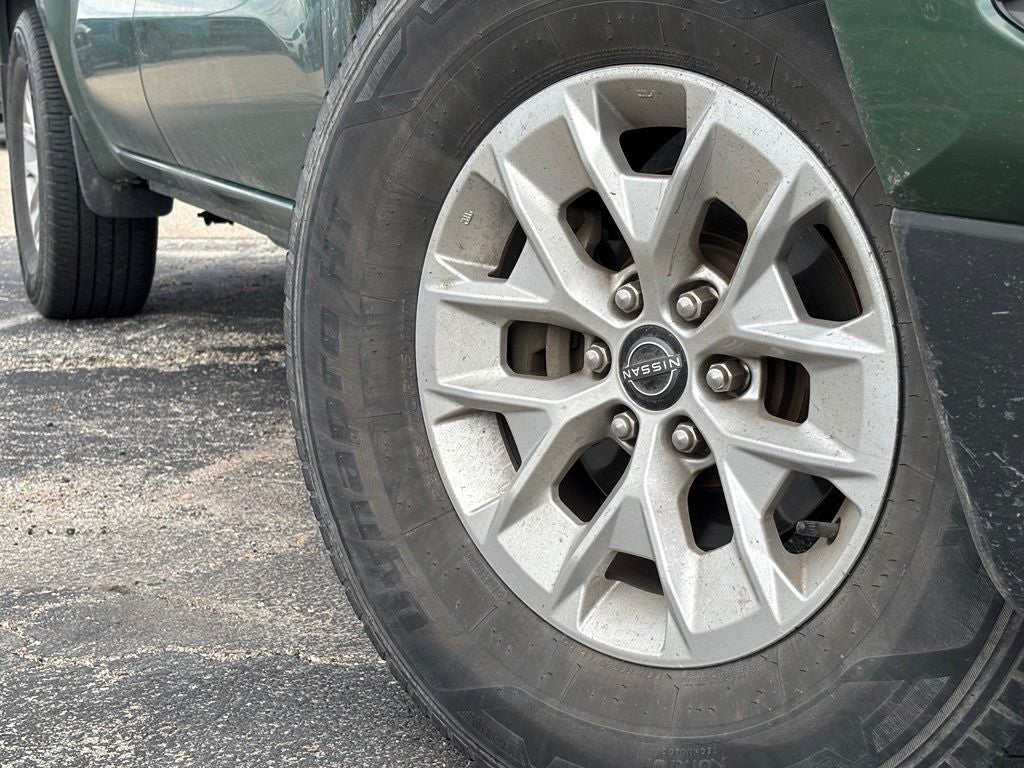 2024 Nissan Frontier SV