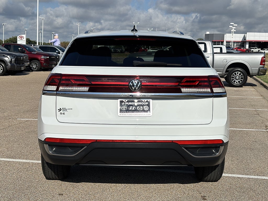 2024 Volkswagen Atlas Cross Sport SE