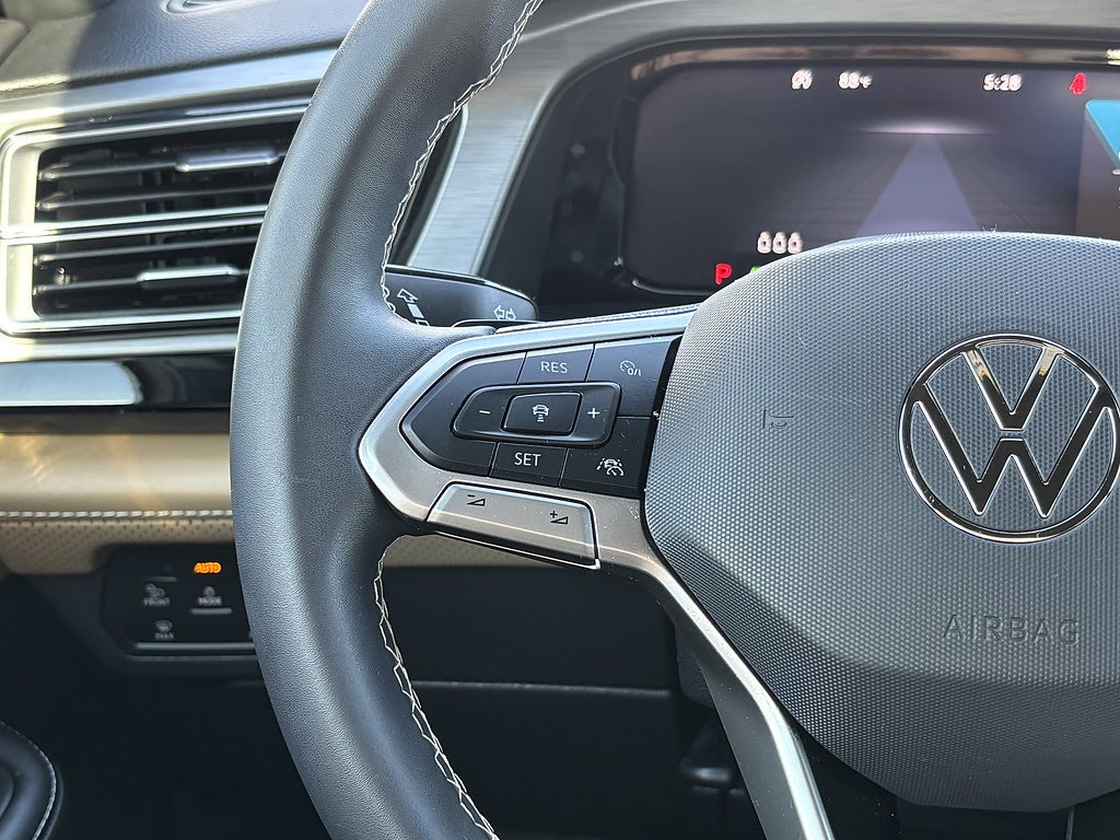 2024 Volkswagen Atlas Cross Sport SE