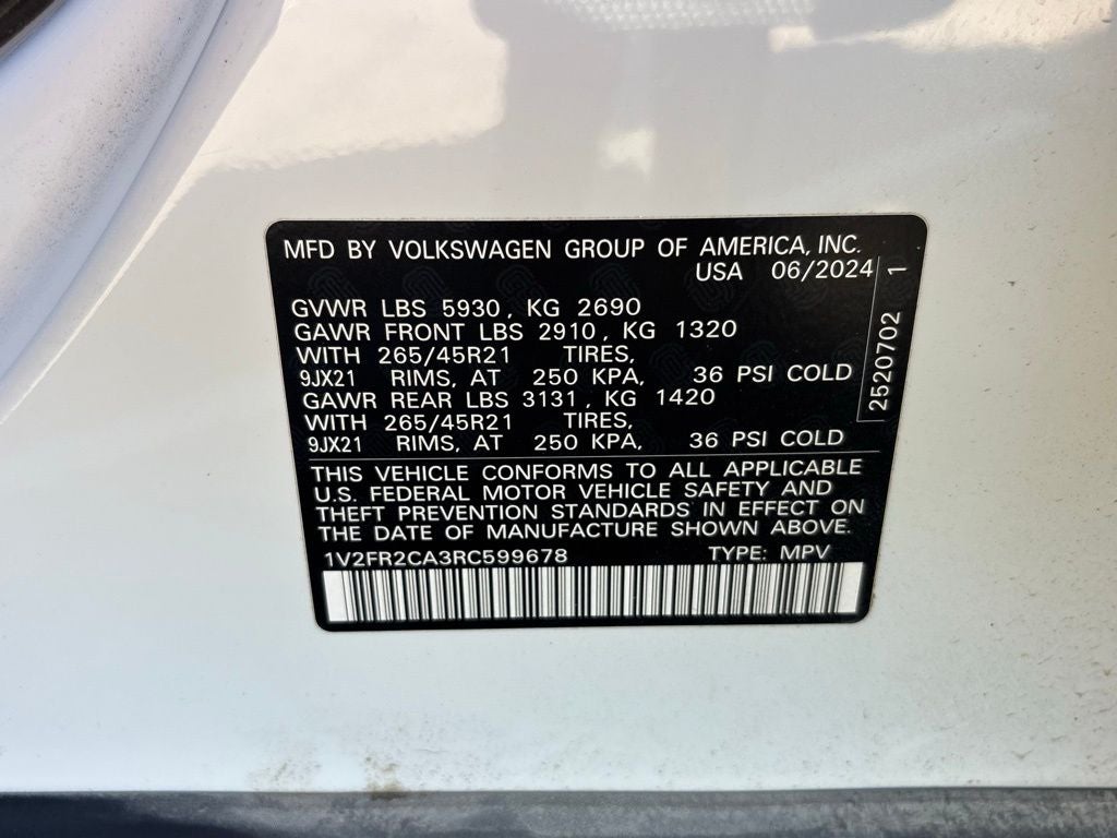 2024 Volkswagen Atlas 2.0T SEL Premium R-Line