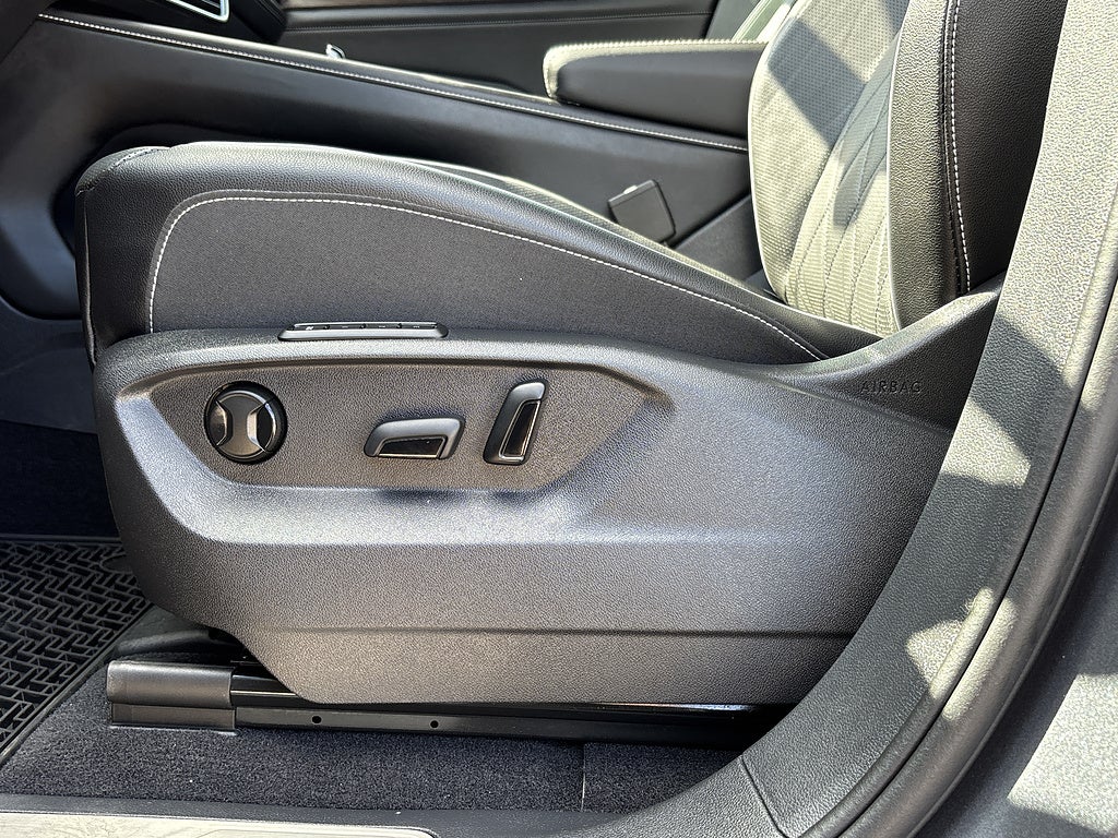2024 Volkswagen Atlas SEL Premium R-Line 4Motion