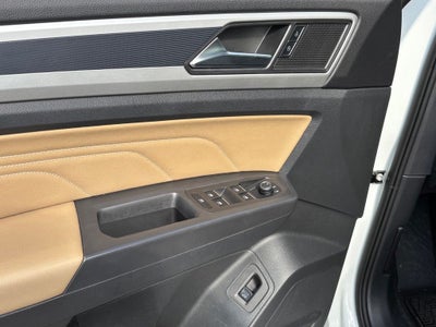 2023 Volkswagen Atlas Cross Sport 2.0T SE w/Technology
