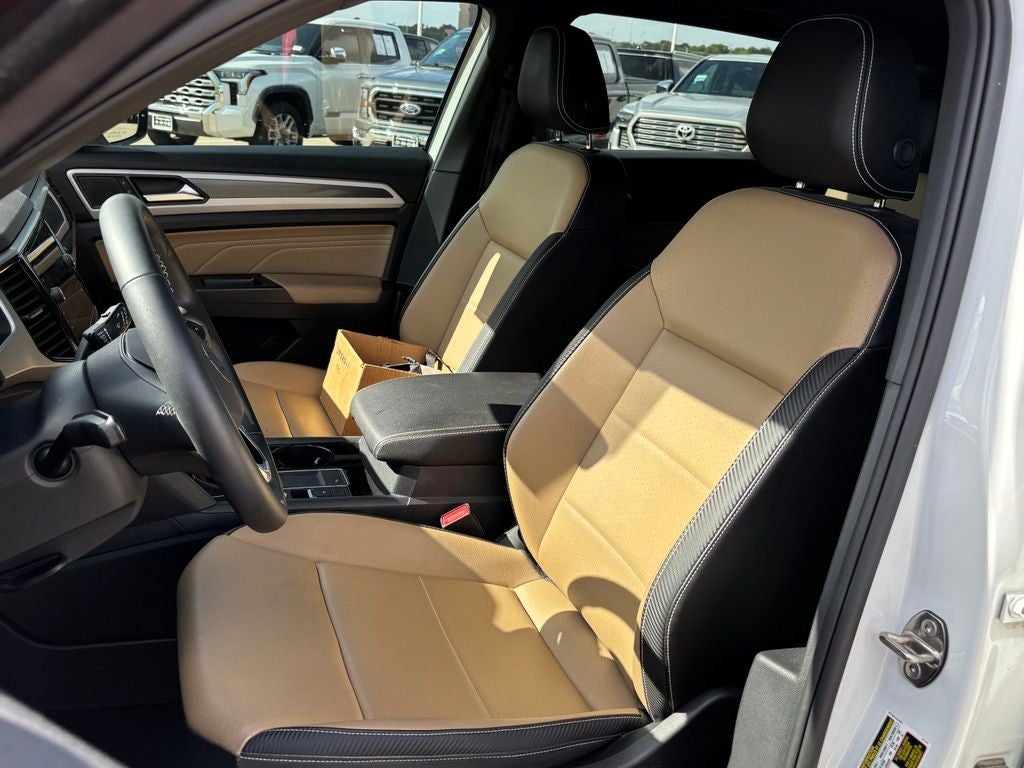 2023 Volkswagen Atlas Cross Sport 2.0T SE w/Technology