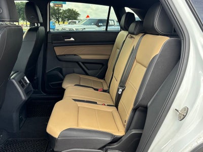 2023 Volkswagen Atlas Cross Sport 2.0T SE w/Technology