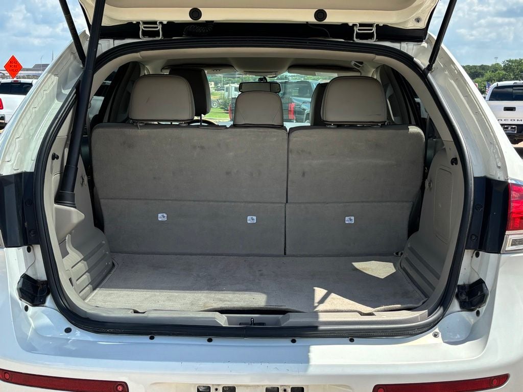 2012 Lincoln MKX Base