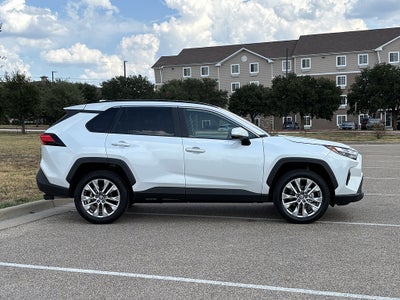 2025 Toyota RAV4 XLE Premium