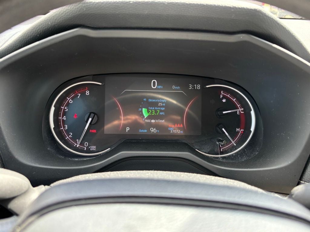 2025 Toyota RAV4 LE