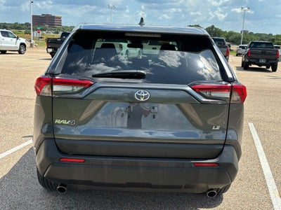 2025 Toyota RAV4 LE