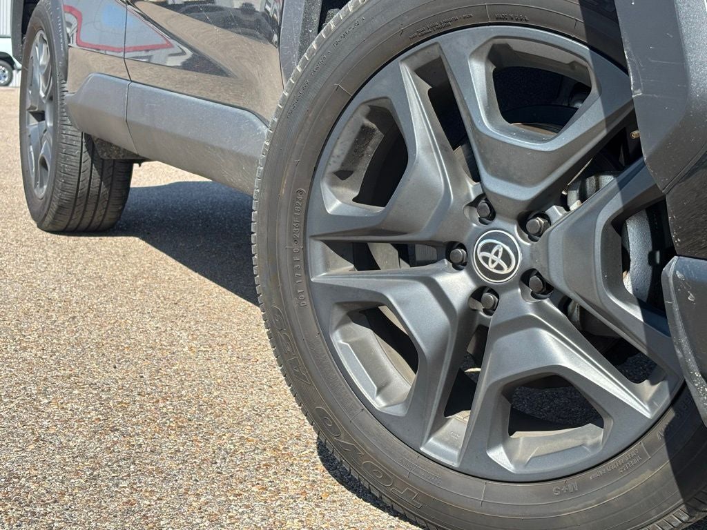 2024 Toyota RAV4 Adventure