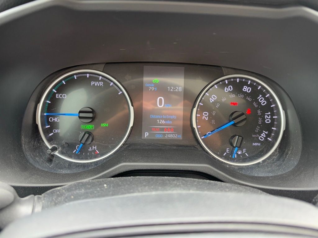 2022 Toyota RAV4 Hybrid XLE