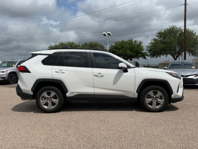 2022 Toyota RAV4 Hybrid XLE