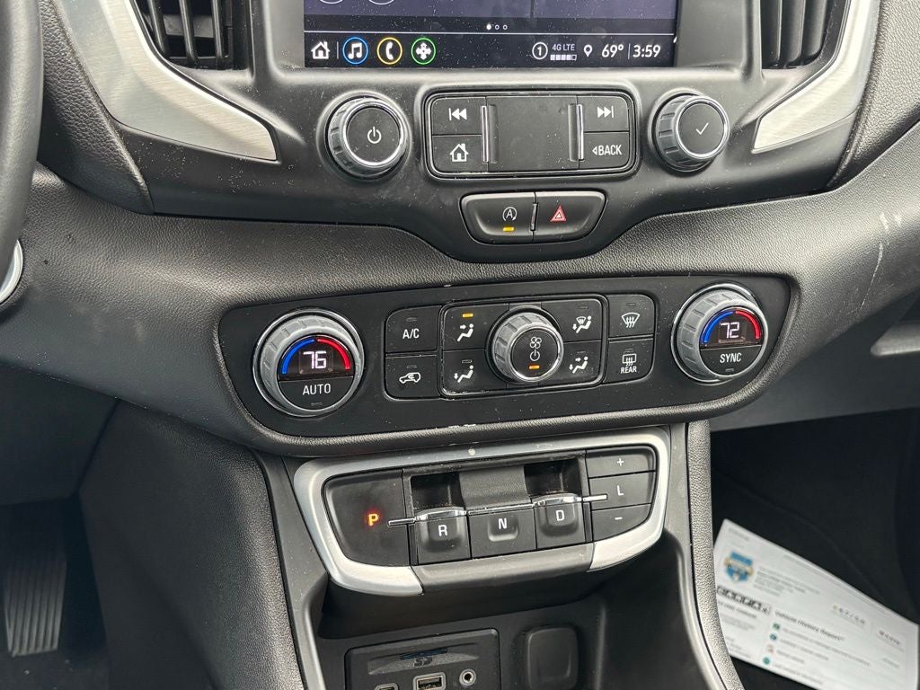 2024 GMC Terrain SLT