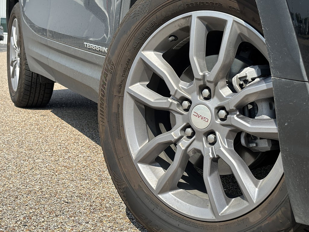 2022 GMC Terrain SLT
