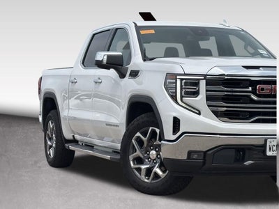 2022 GMC Sierra 1500 SLT
