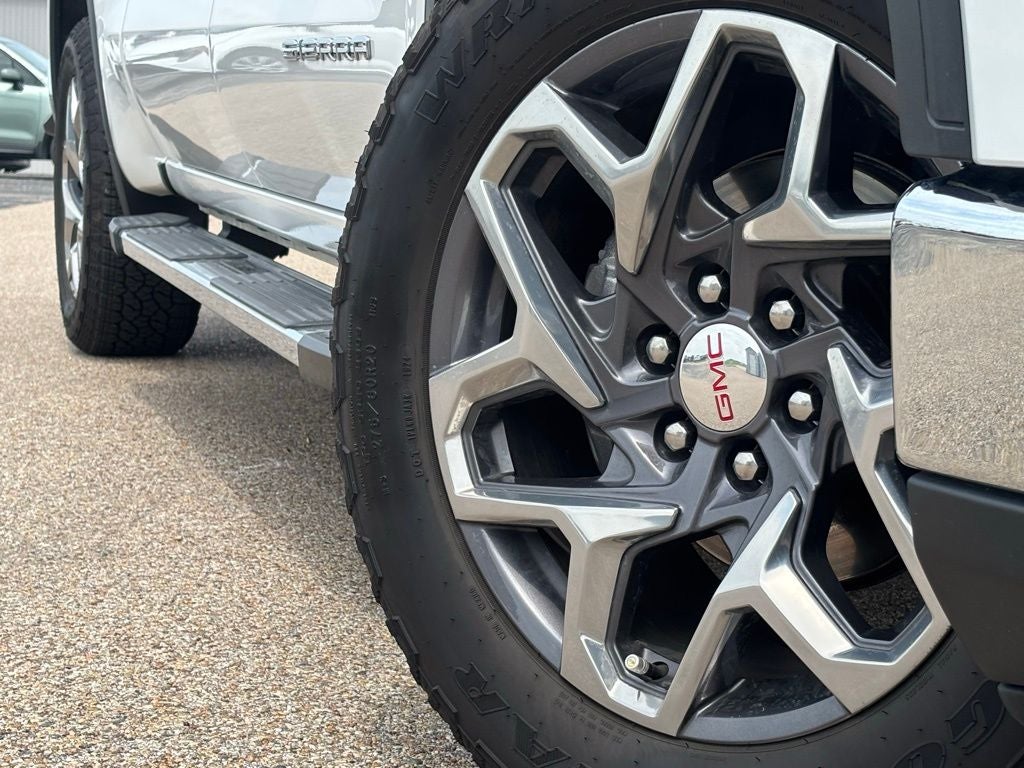 2022 GMC Sierra 1500 SLT