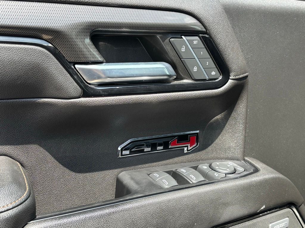 2022 GMC Sierra 1500 AT4