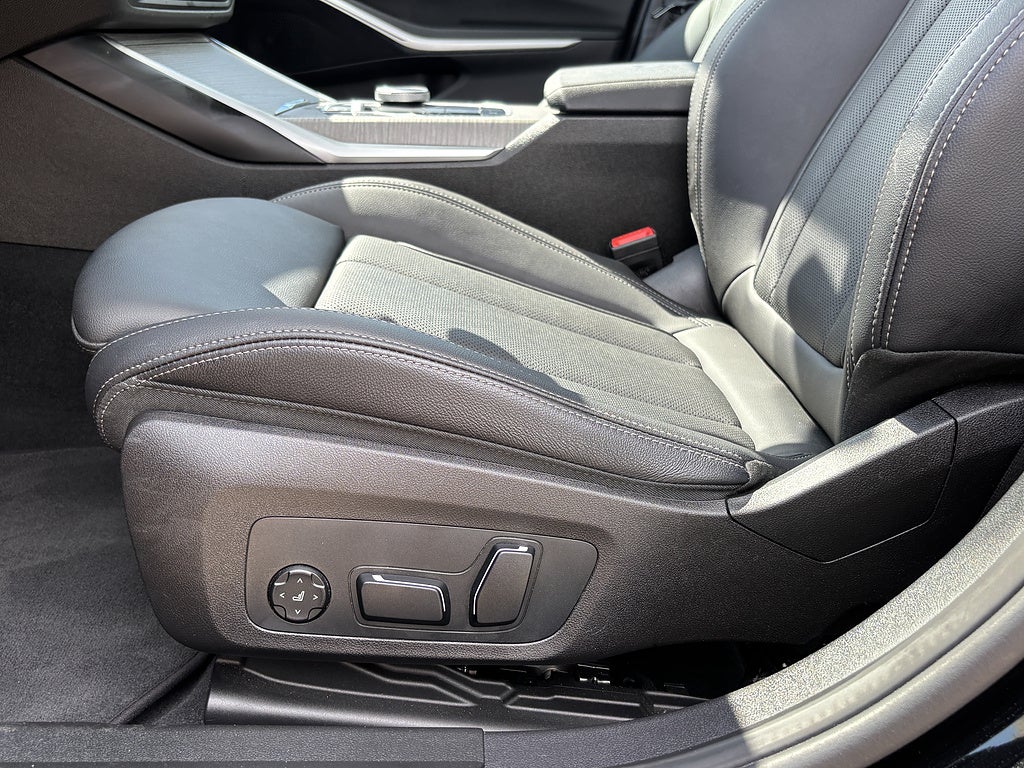 2026 BMW 330i NA xDrive 330i xDrive
