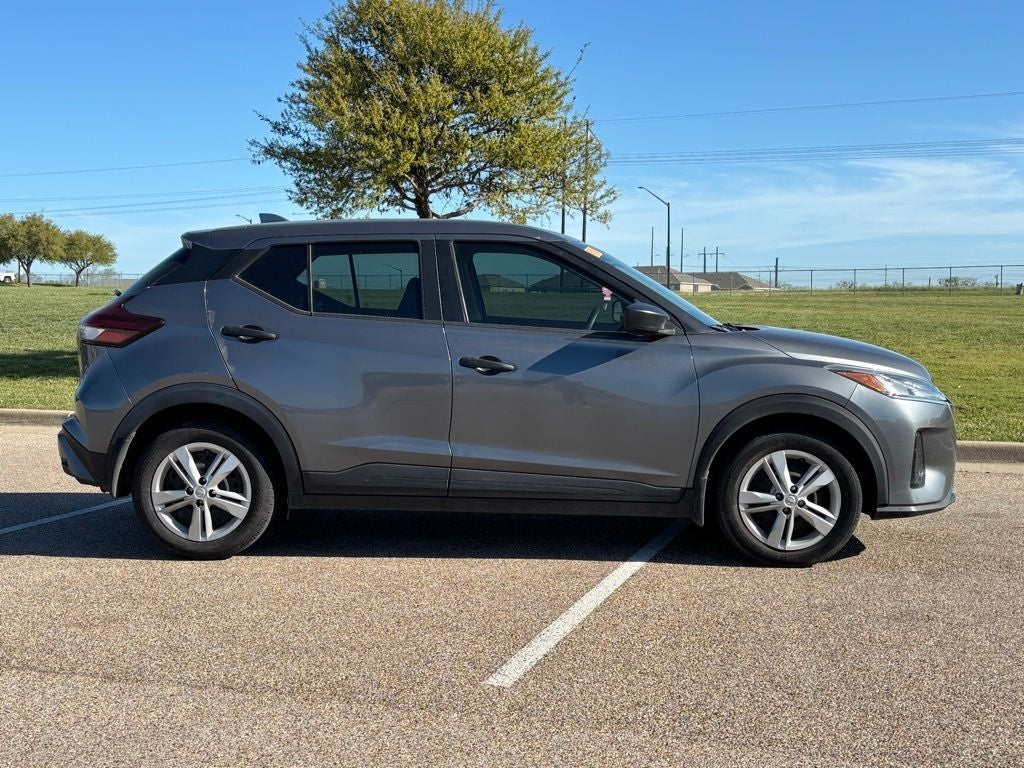 2021 Nissan Kicks S