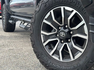 2022 Toyota Tacoma TRD Sport V6
